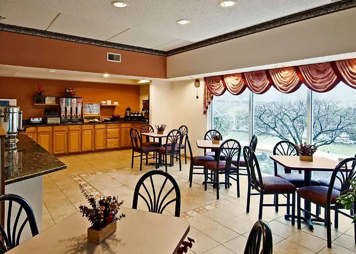 Americas Value Hotel