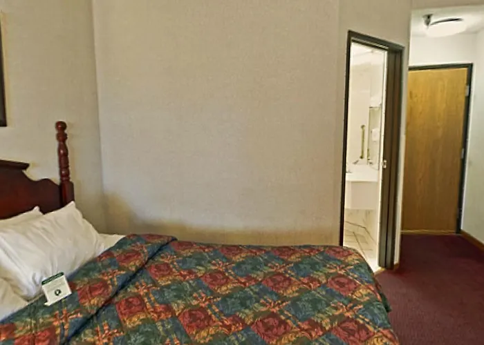 Americas Value Hotel